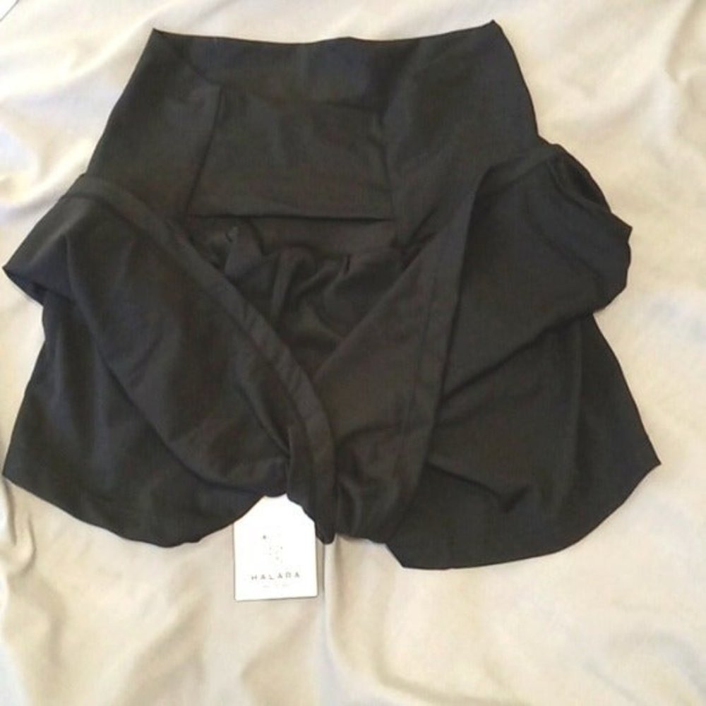 SOLD SOLD BRAND Women Shorts Black XS Extra Small New Pilates Workout - Picture 4 of 5
